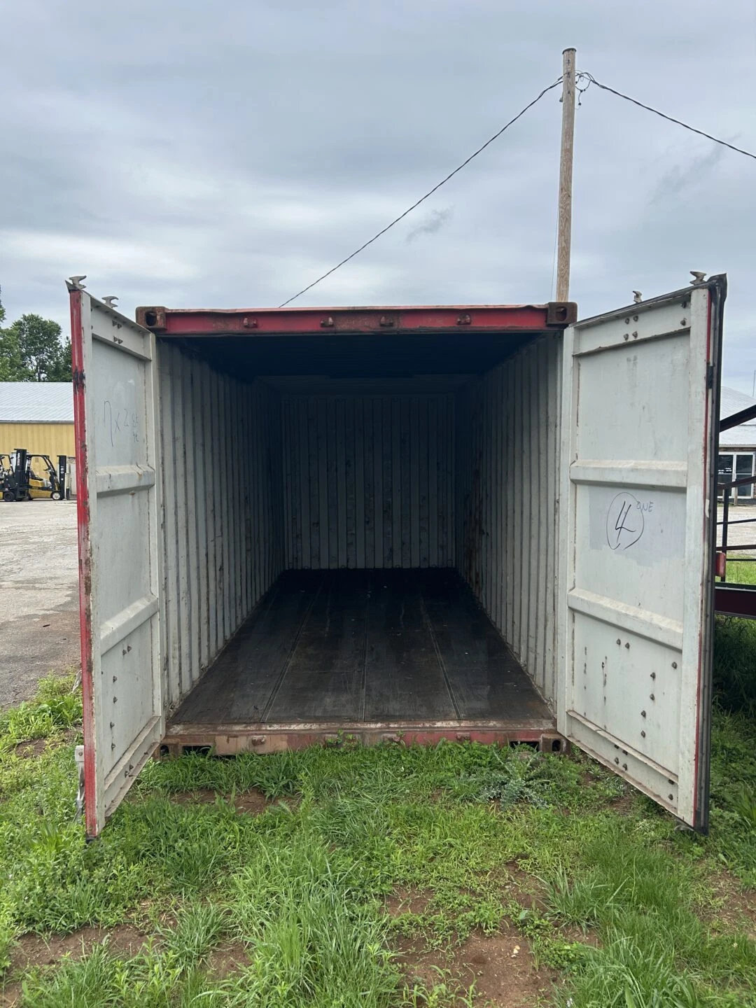20' Shipping Container CCR18113