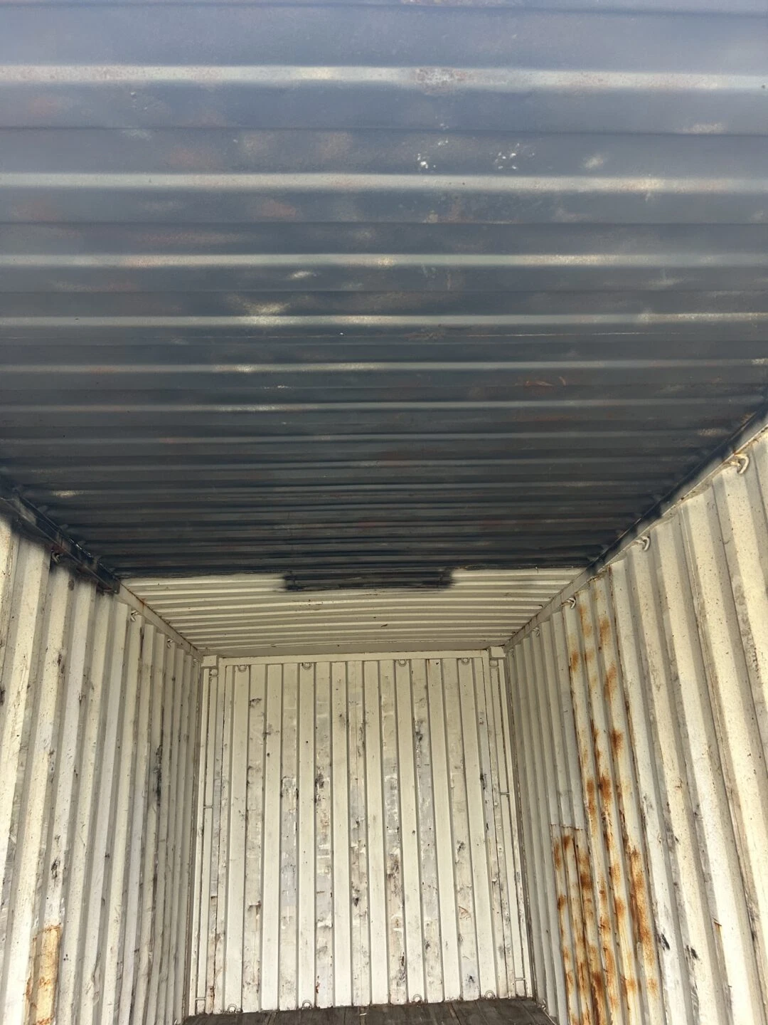 20' Shipping Container CCR18113